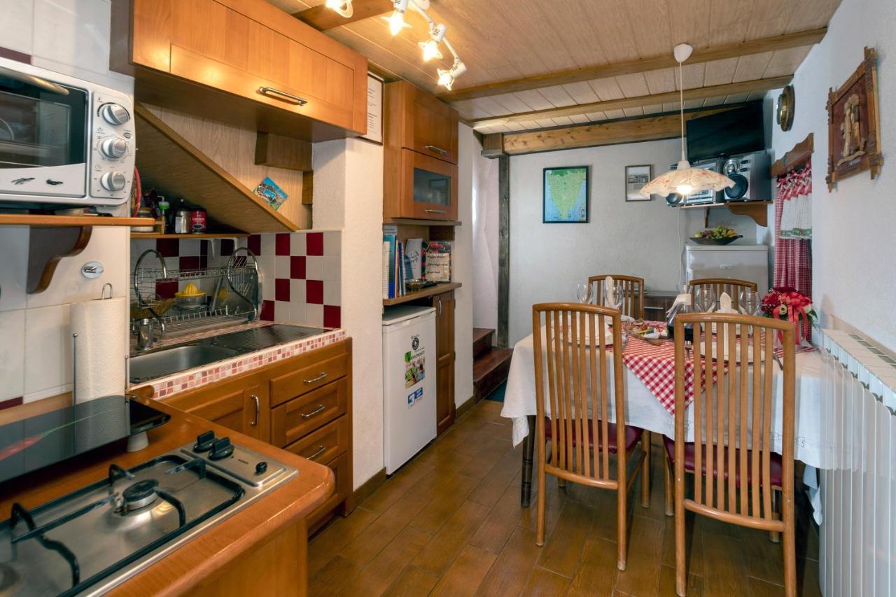 Apartment Pod Lipom Roč Extérieur photo